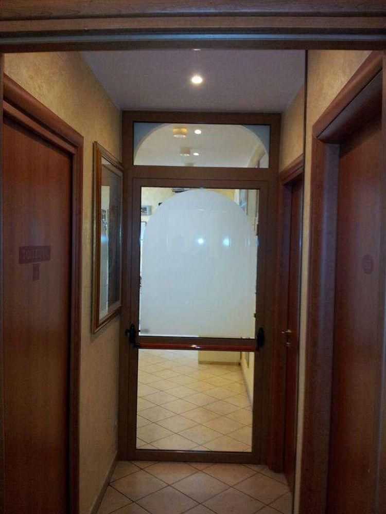 Hotel Arco Romana Милано Екстериор снимка