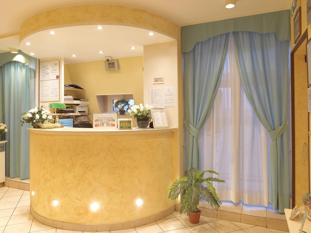 Hotel Arco Romana Милано Екстериор снимка