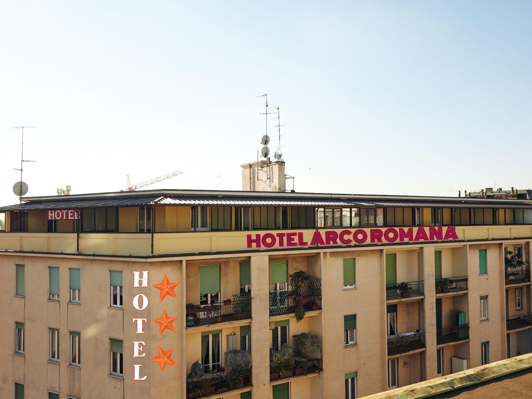 Hotel Arco Romana Милано Екстериор снимка