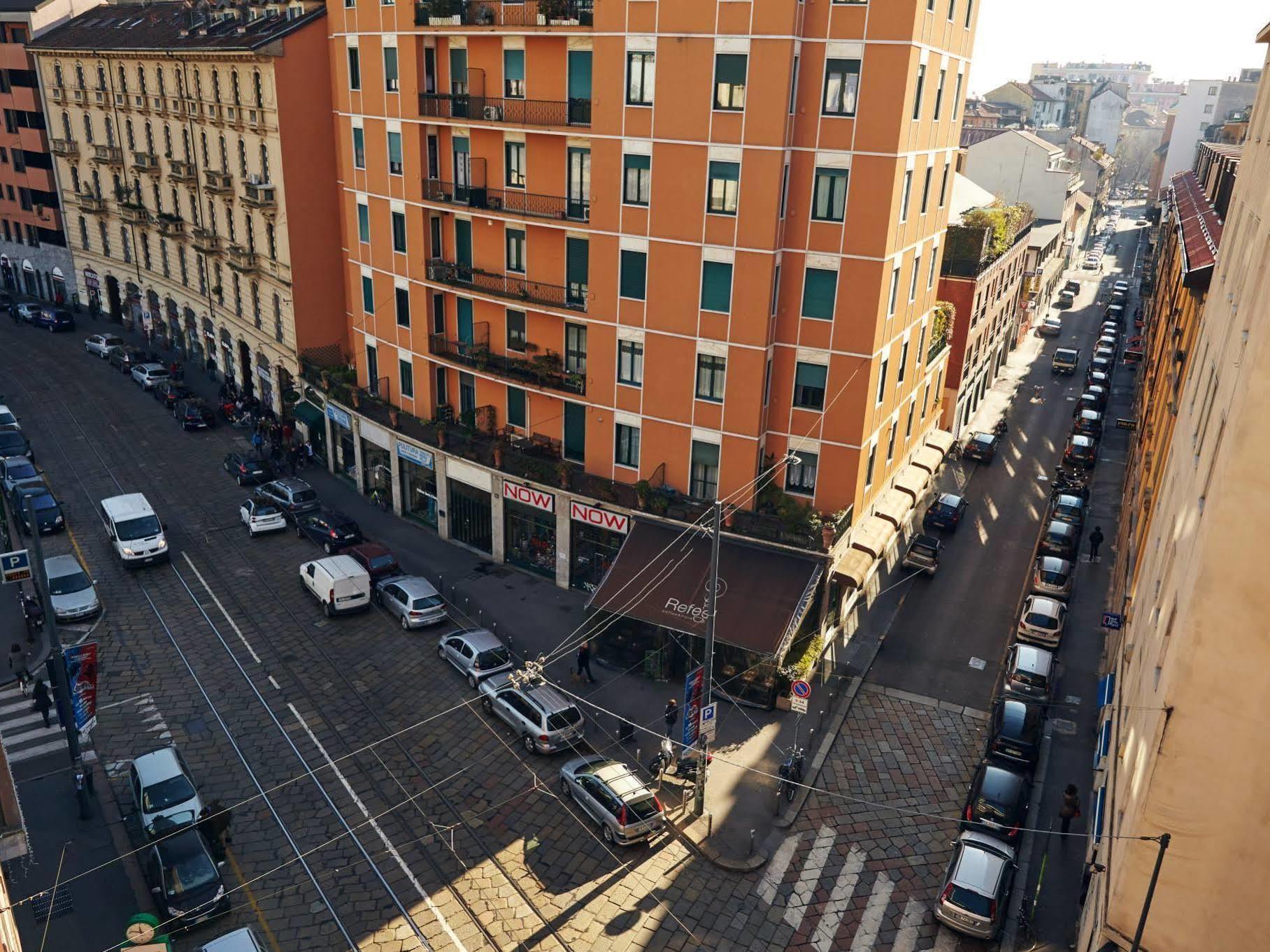 Hotel Arco Romana Милано Екстериор снимка